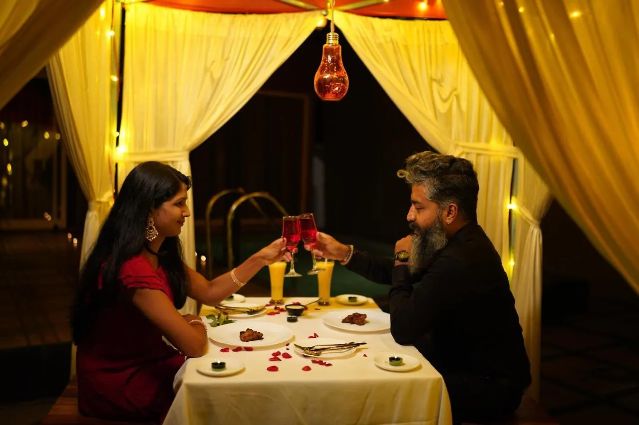 Mount Stratus Resort Vayalada Balussery