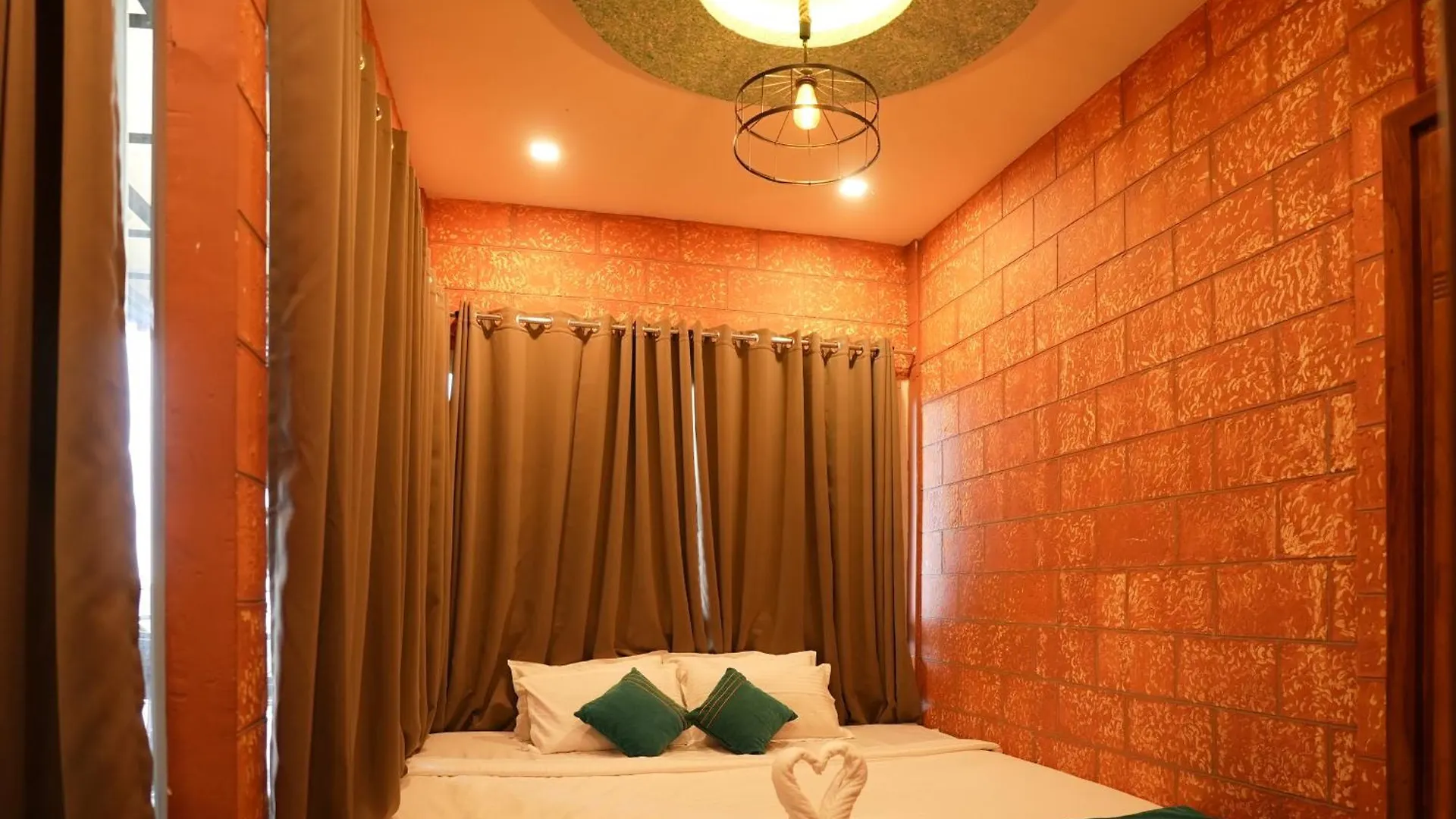 Mount Stratus Resort Vayalada Balussery 0*,  India