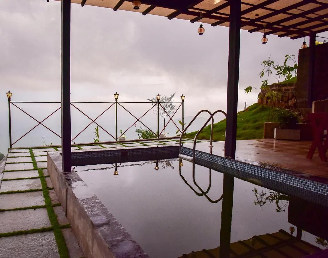 Mount Stratus Resort Vayalada Balussery 0*,  India