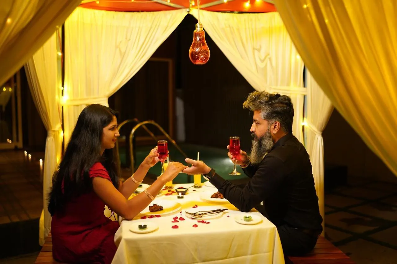 Mount Stratus Resort Vayalada Balussery