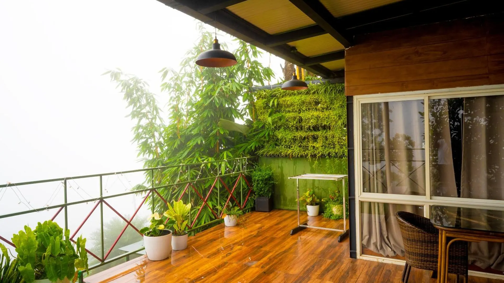 Mount Stratus Resort Vayalada Balussery 0*,  India